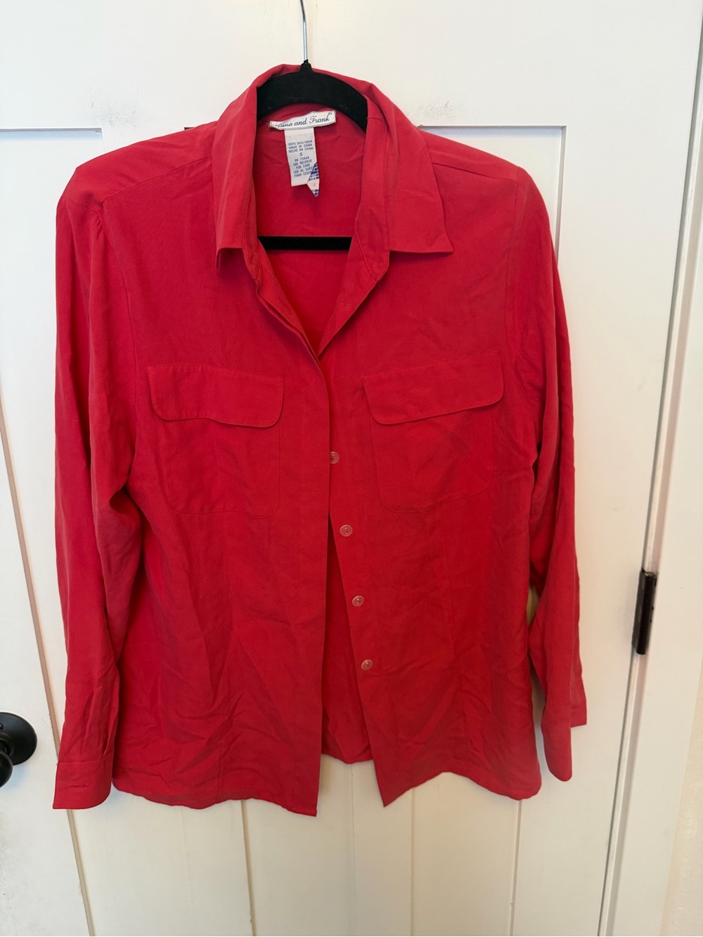 Vintage 100% silk long sleeve pink button down shirt with pockets Anna and Frank